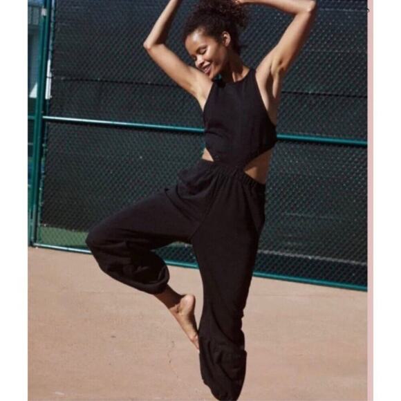Free People Movement Take Your Best Shot Jumpsuit in Black Size Small - Picture 7 of 10